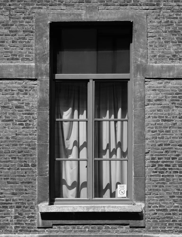 Einblick; innenliegend; Vorhang; Textil, weich. Vorhang (innen)