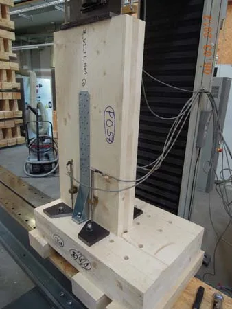 © TU Graz - Institut für Holzbau und Holztechnologie BSP_Massivholzwände