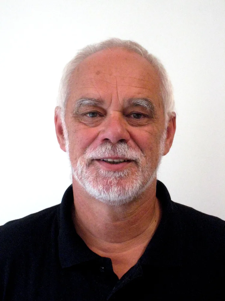 schnitzer_portrait.jpg
