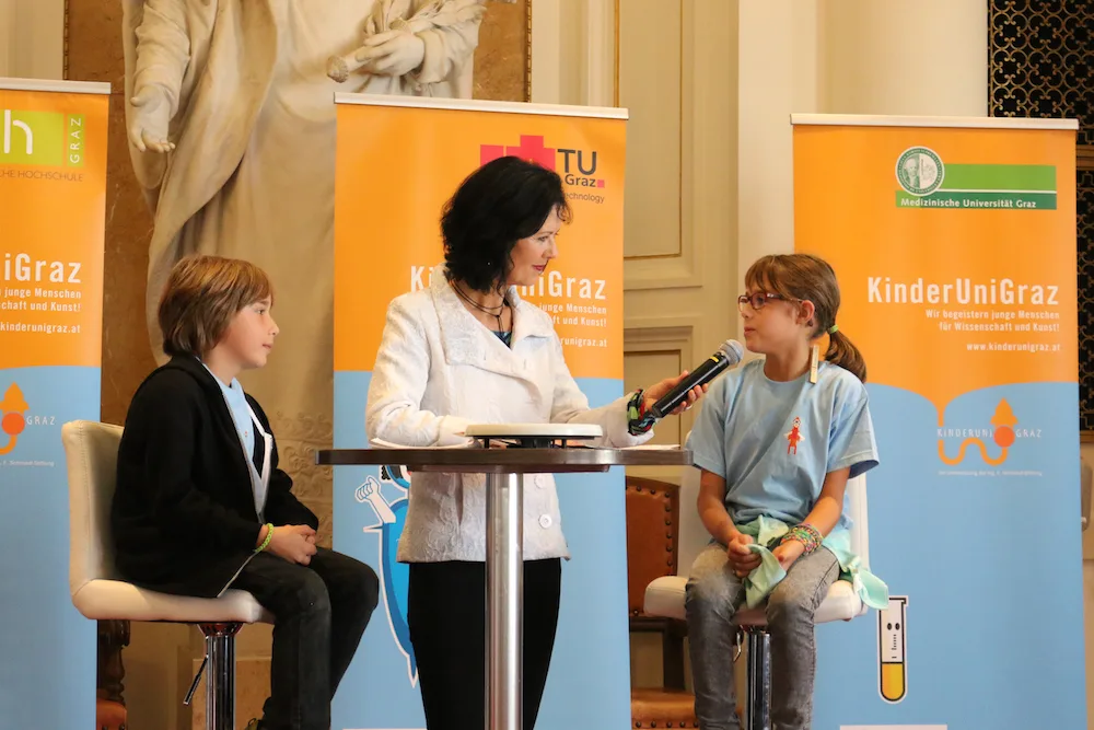 kinderuni2014-interview.jpeg
