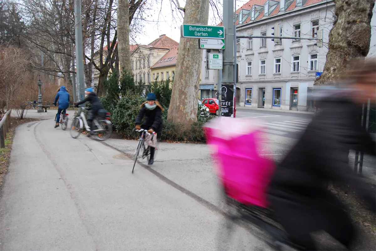 graz per rad – Kreuzung Zinzendorfgasse