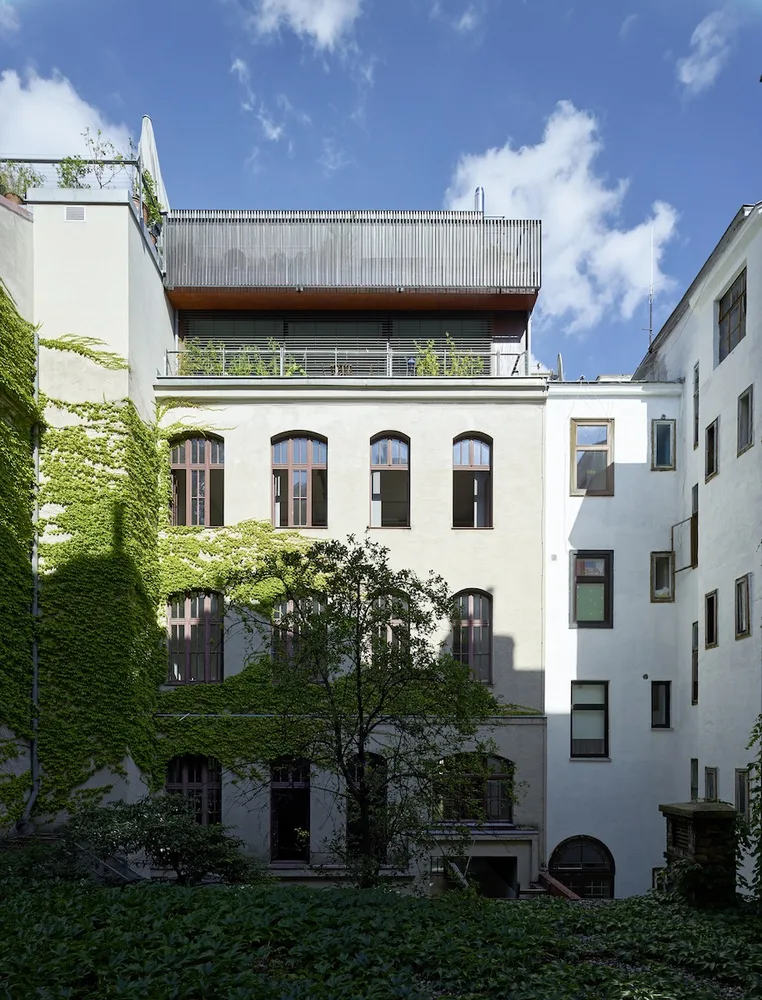 © Bruno Klomfar Fotografie Dachaufbau Flachgasse Dietrich | Untertrifaller Architekten