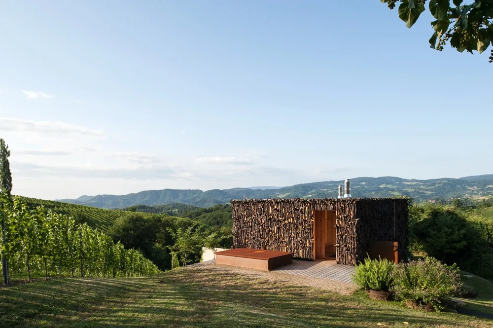 dreisiebner_sulztal_an_der_weinstrasse_koeberl_doeringer_architekten_2015r_clandluft_bfilips.jpg