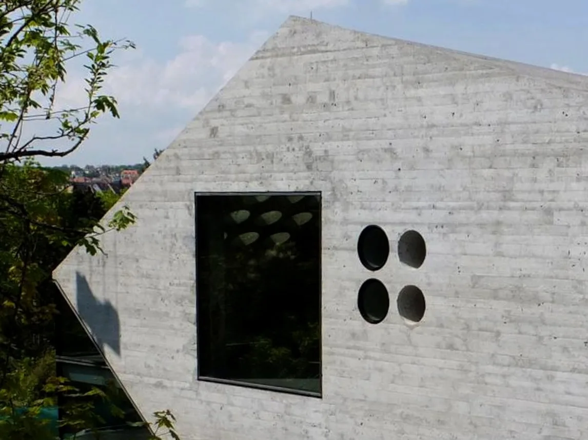 01haus36-stuttgartjpg-1.jpg