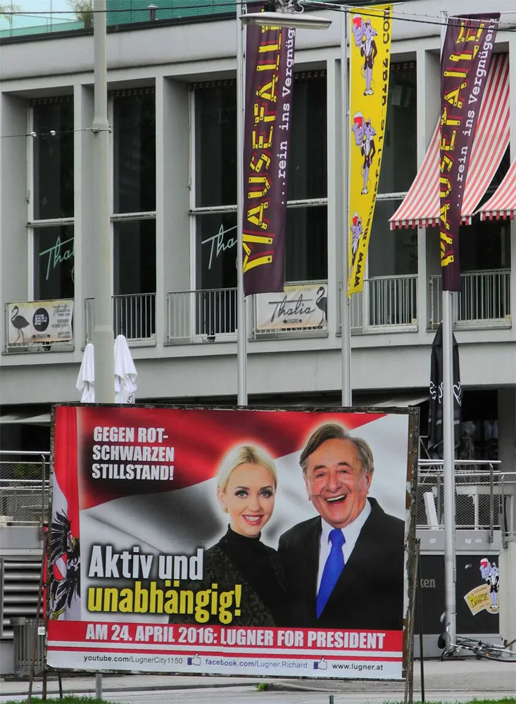 VOR DER KABINE