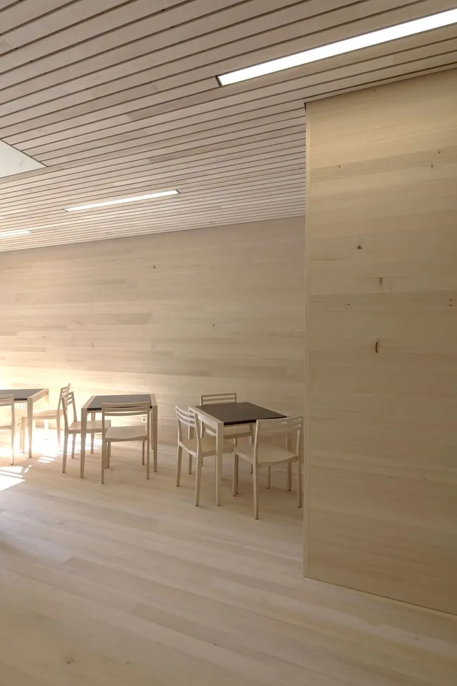 © Gerhard Maurer pfarrzentrum_glanhofen_innenraum_c_gerhardmaurer.jpg
