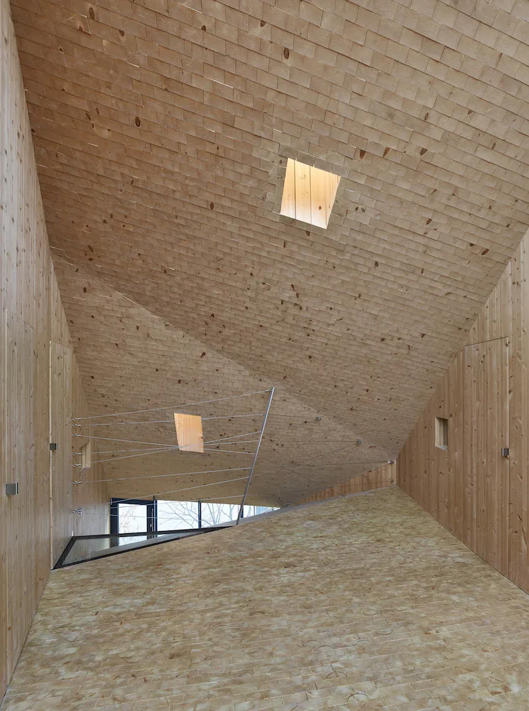 michael_shamiyeh_pure_wood_house_bild_kurt_hoerbst_2.jpg