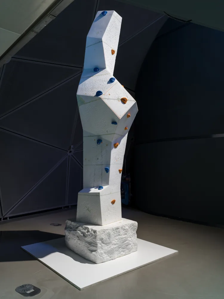 kunsthaus_wurm_kletterskulptur.png