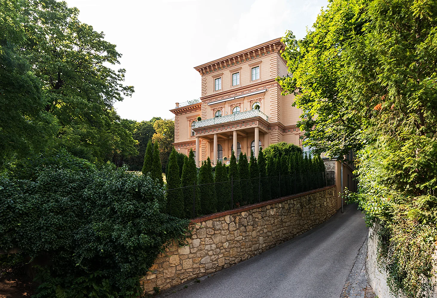 wrainer-villa-in-baden.jpg