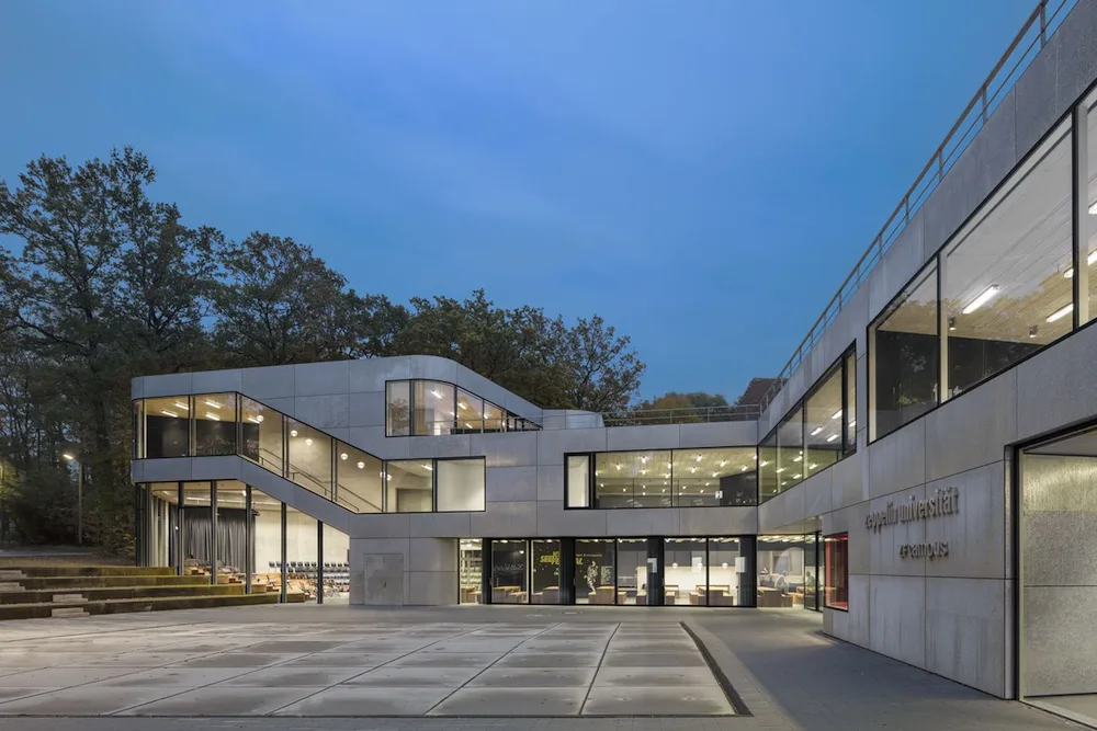 campus_zeppelin_uni_andreas_meichsner.png