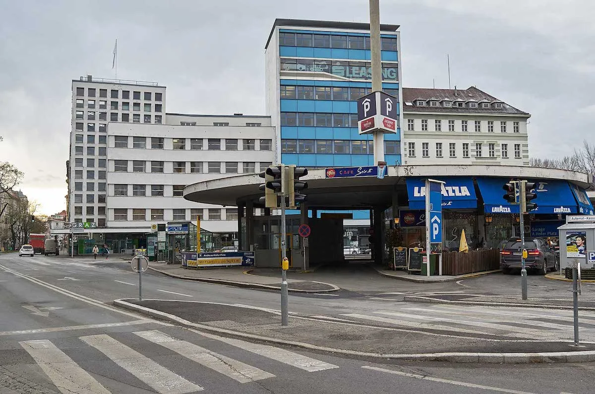 © Franziska Schurig / GrazMuseum i.-andreas-hofer-platz.jpg