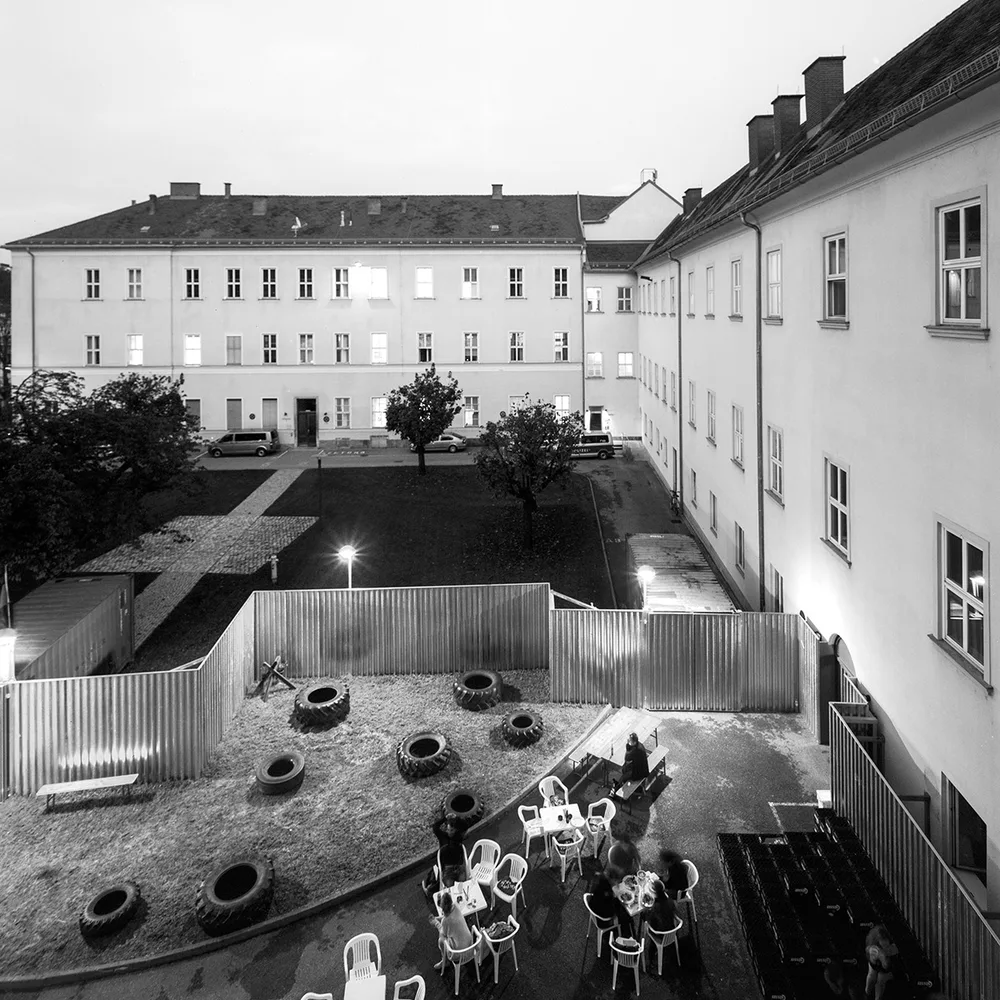 fsh_innenhof_c_krischner_oberhofer.jpg