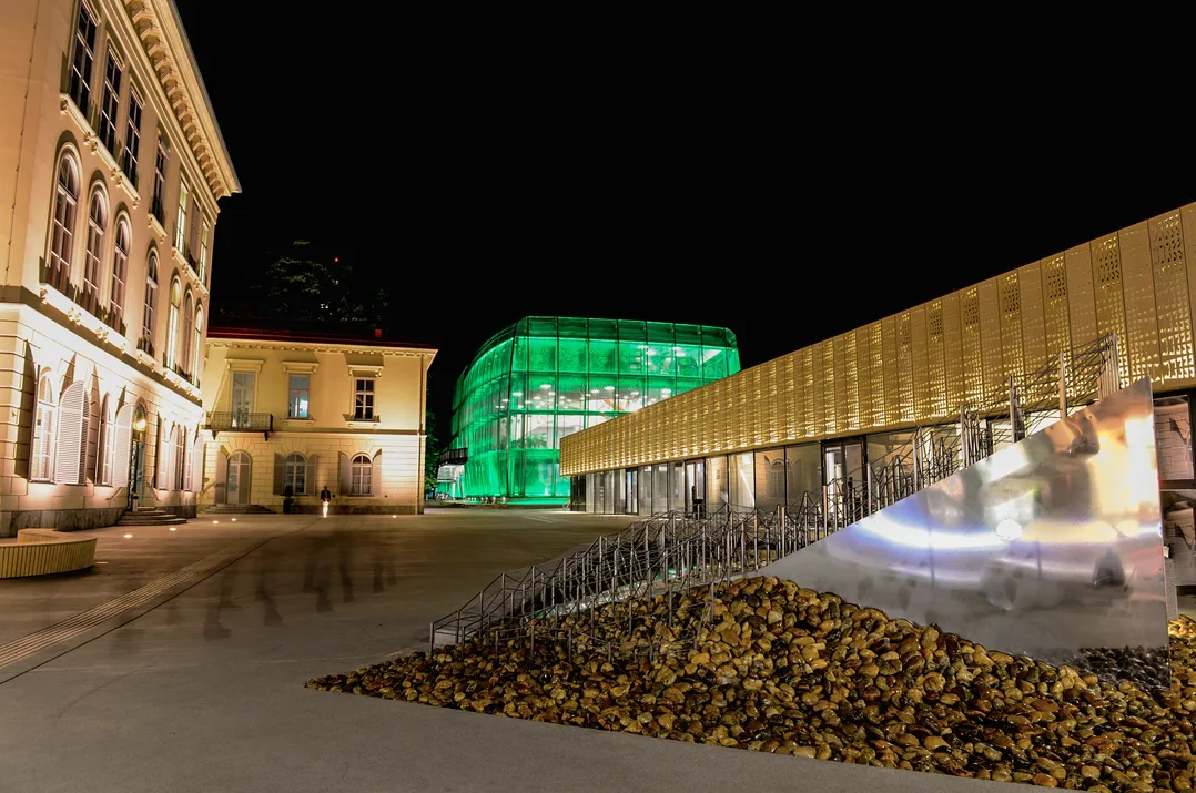 © KUG - Kunstuniversität Graz bildschirmfoto_2018-09-07_um_17.05.52.png