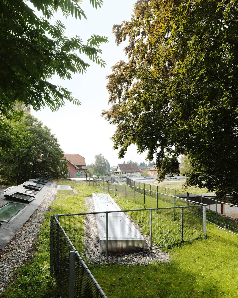09_paul-ott_freiklasse_am_dach_cluster_cd.jpg