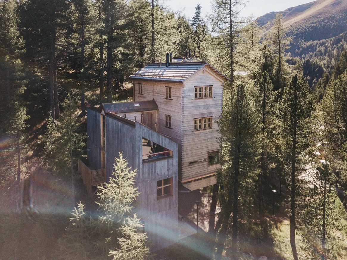 k_h_user_im_wald_c_heldentheater.jpg-web.jpg
