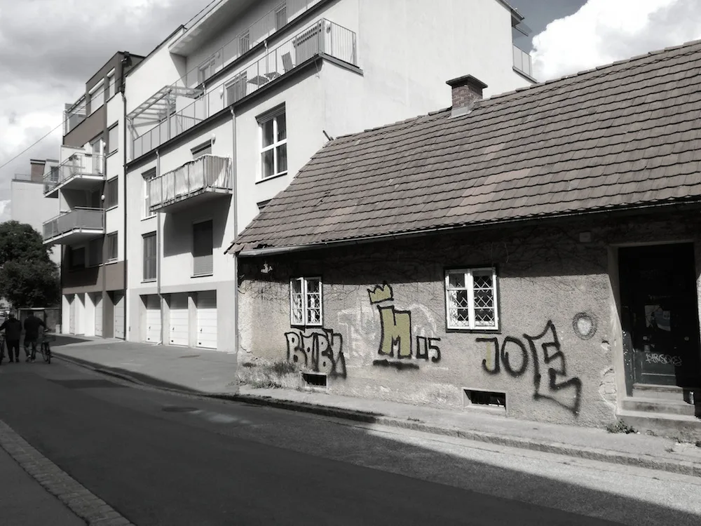 03.jpg