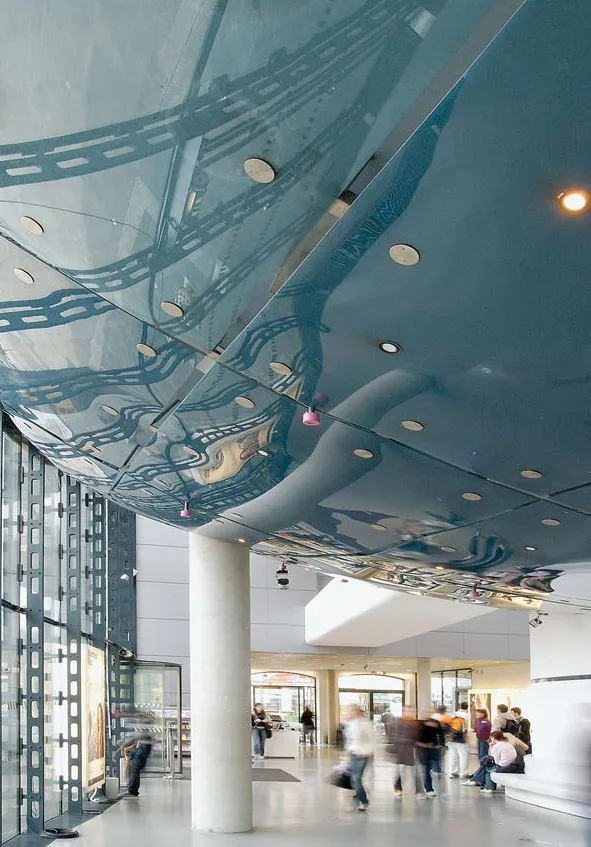 © Kunsthaus Graz Foyer Kunsthaus Graz