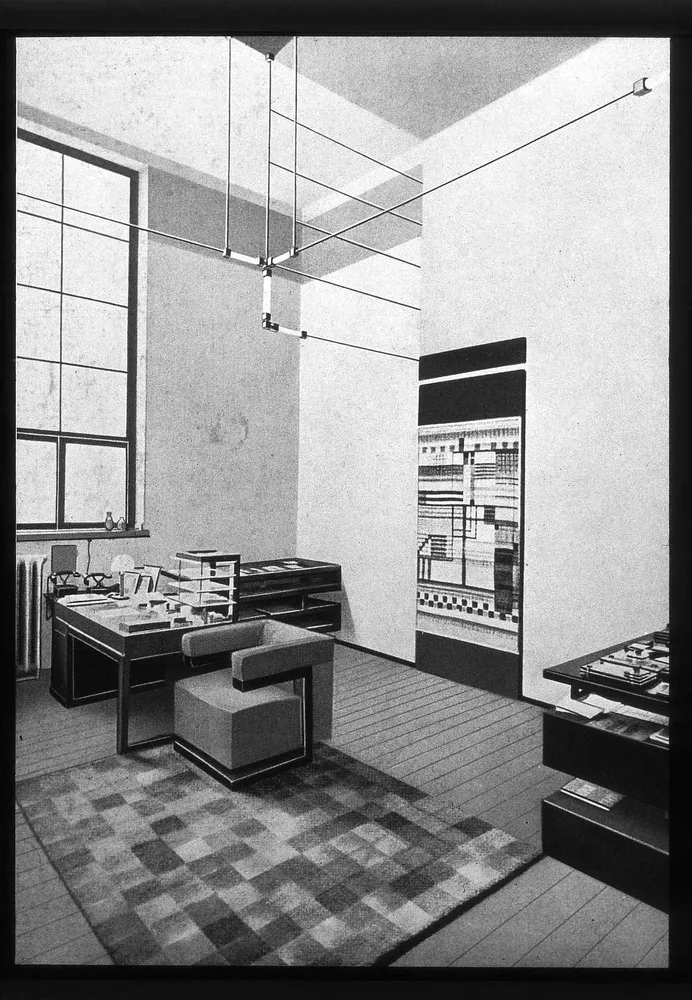 3_bauhaus-buro-des-direktors-walter-gropius-1923-web.jpg