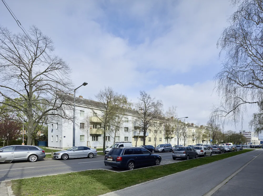 wohnhausanlage_maroltingergasse_c_proholz_austria_klomfar.jpg