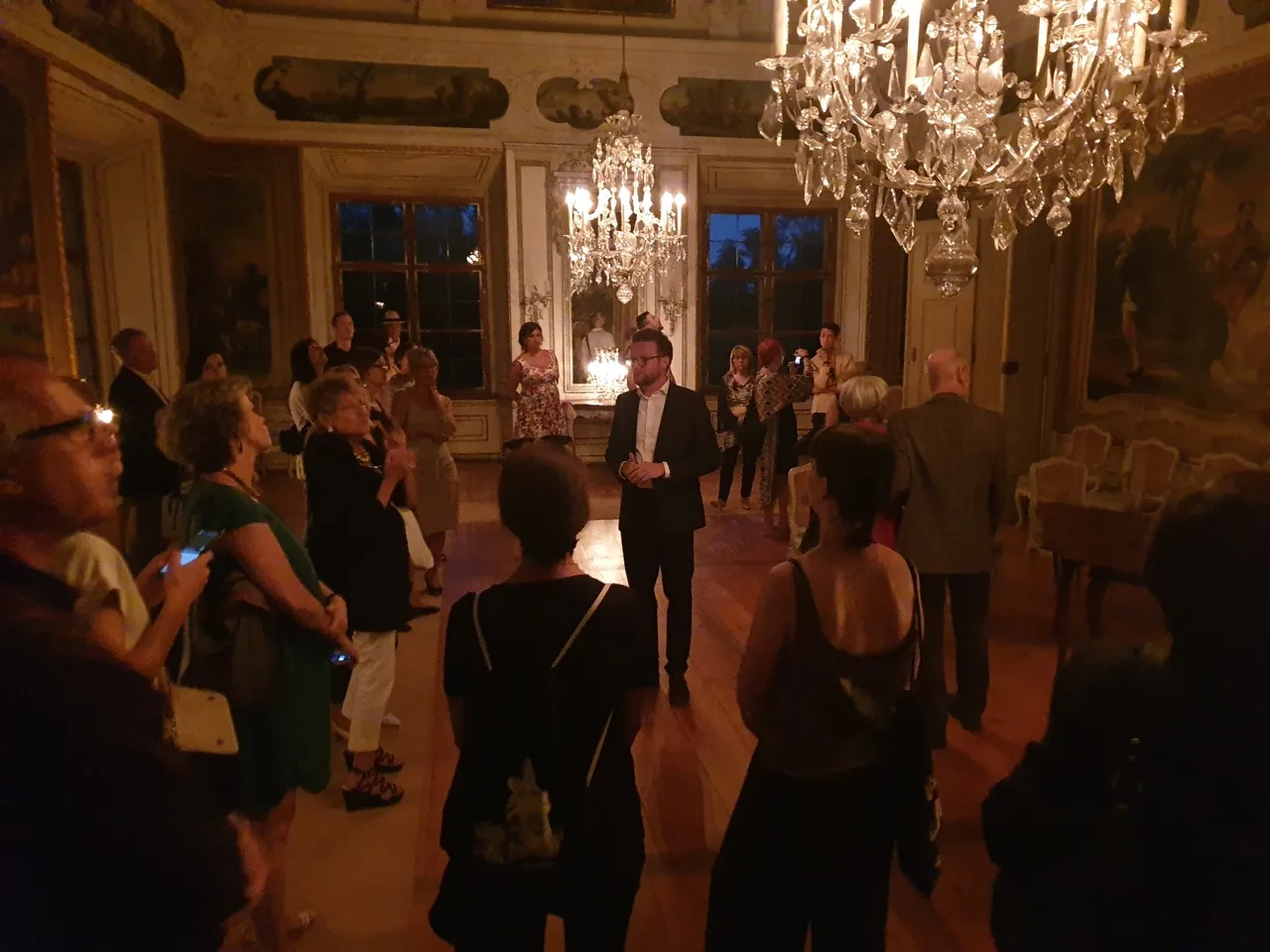 schloss_eggenberg_im_kerzenschein.jpeg