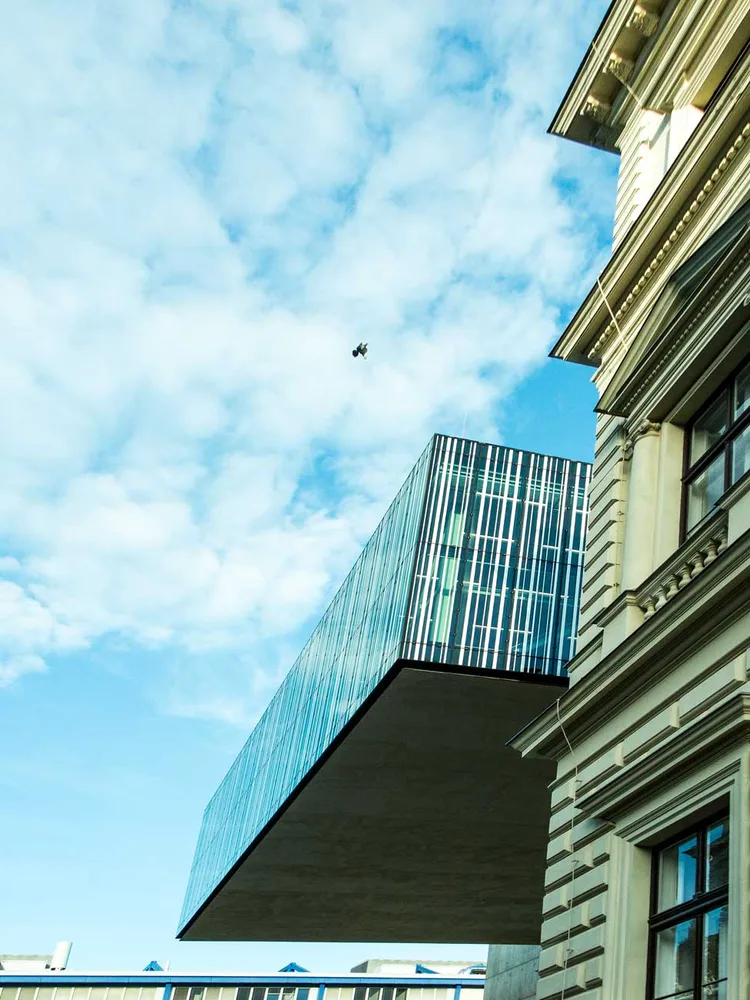 17_bibliothek.jpg