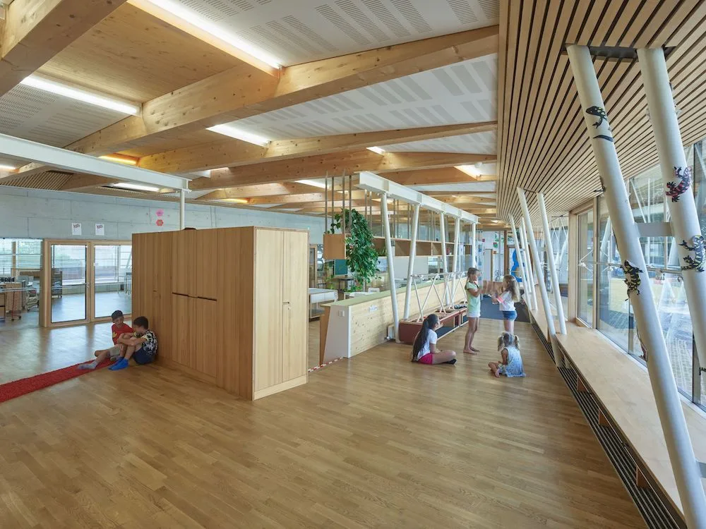 035_volksschule-lauterach-salzburg_staatspreis-architektur-nachhaltigkeit-2019_feyferlik-fritzer-architekten_by_kurt-hoerbst_101029.jpg
