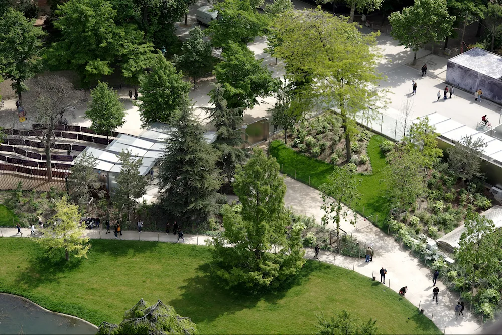 © David Boureau 01_david_boureau_view_on_garden.jpg