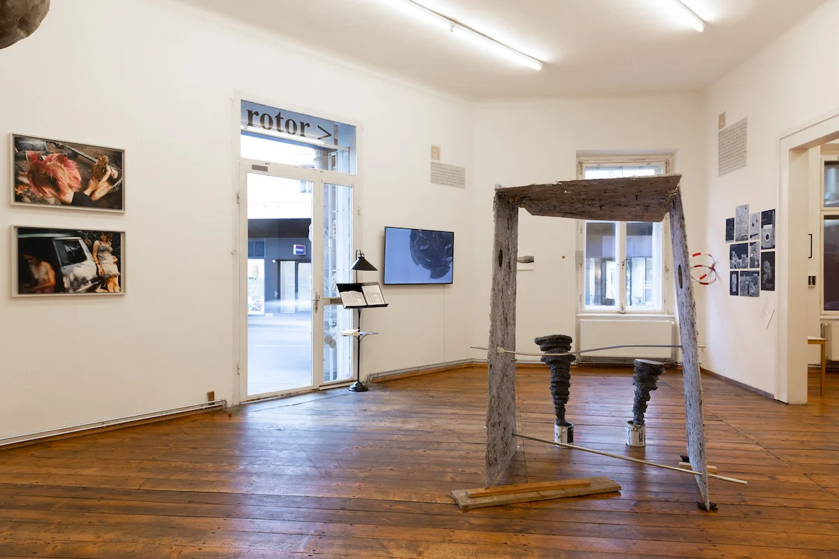 02_dialog_zwischen_historischen_und_zeitgenossischen_kunstlerischen_positionen_c_thomas_raggam.jpg