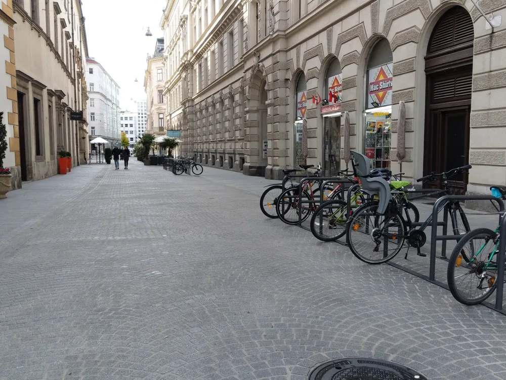 © Elisabeth Kabelis-Lechner 1_landhausgasse_.jpg