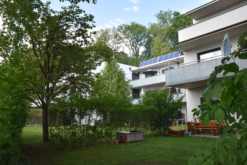bild_8_gartenseite_neubau_wohnanlage.jpg