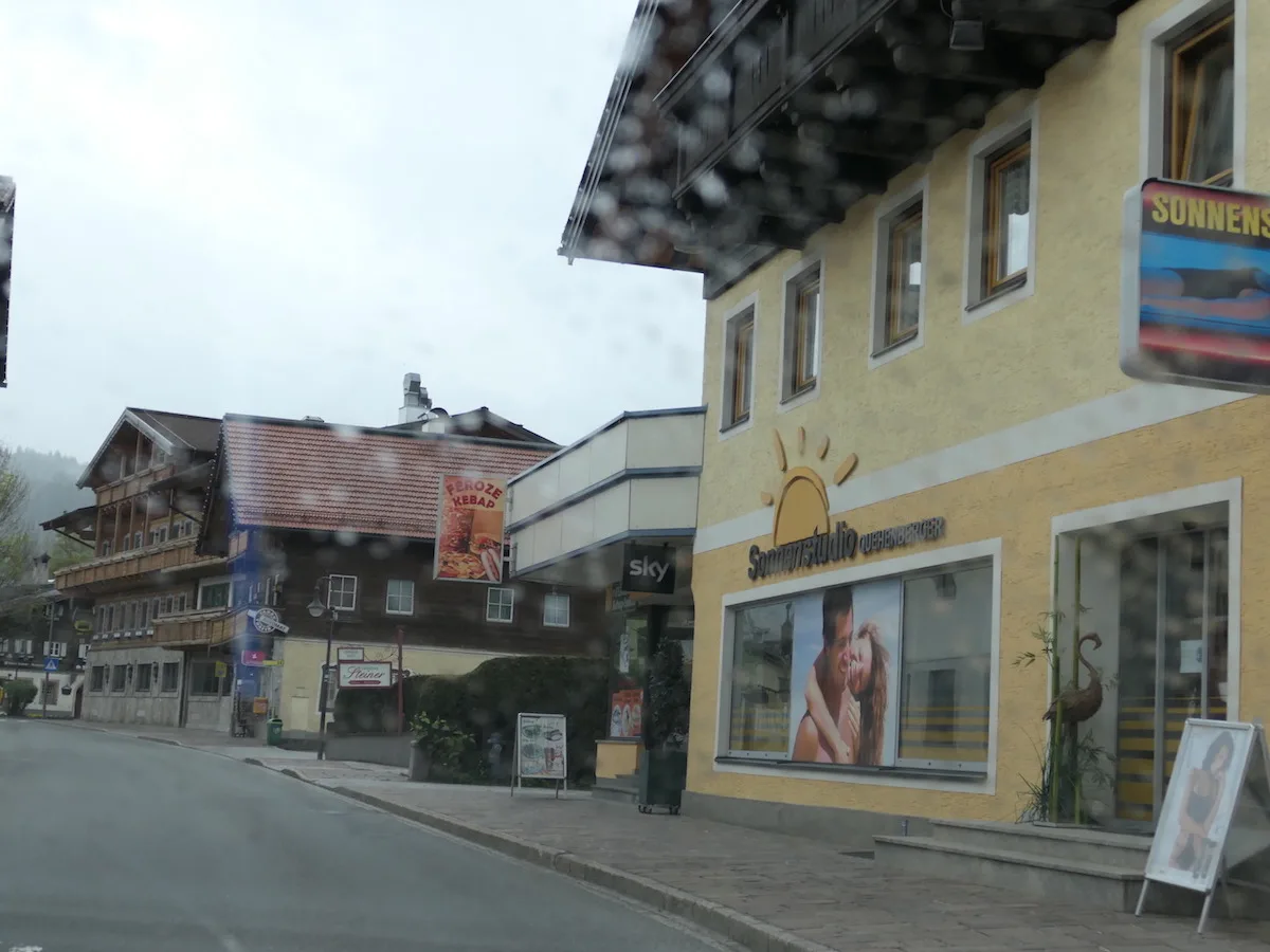 © Emil Gruber westwaerts2.jpg