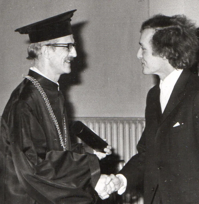 schuster_1972_central-foto.jpg
