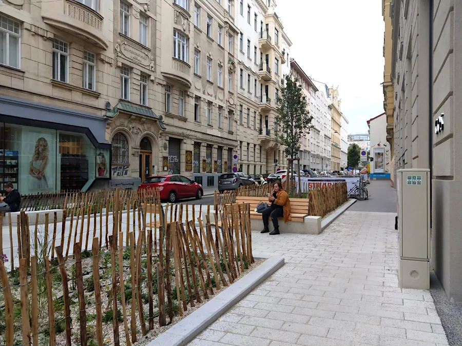 bild_3_begegnungszonenen-_erweiterung_in_lindengasse_west.jpeg