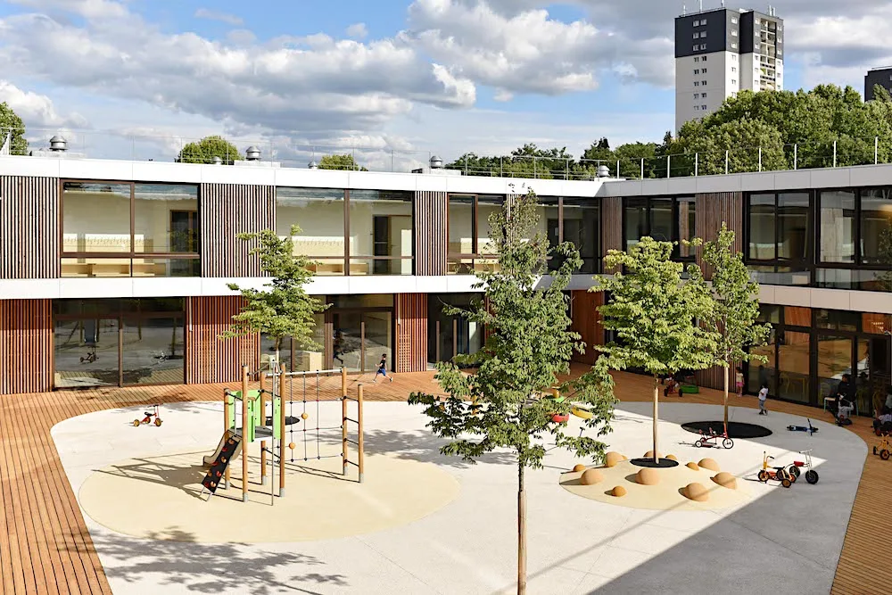 08_kindergarten_playground_boureau.jpg