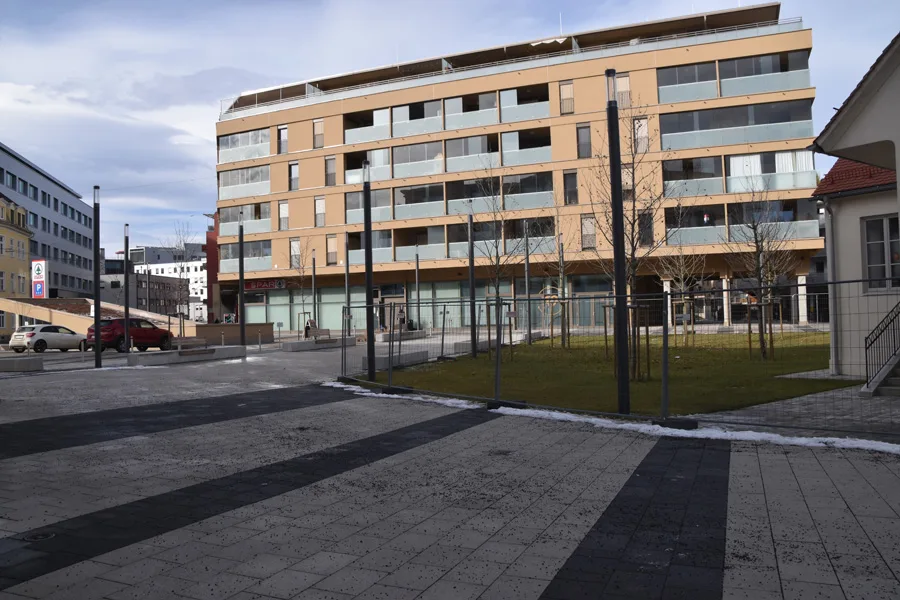 © Elisabeth Kabelis-Lechner 4_platz_von_sueden_gesehen.jpg
