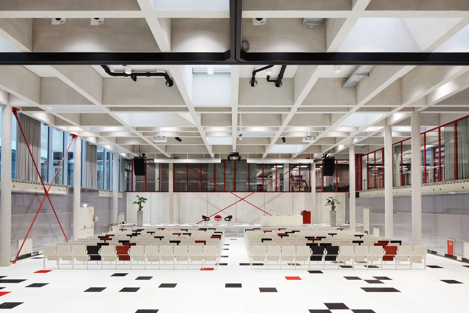 06_salzburg_uni_at12_02_cgregor_graf.jpg