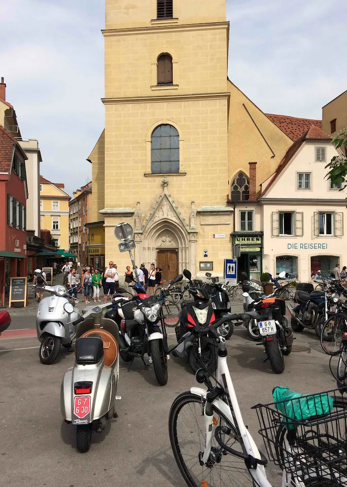 franziskanervorplatz.jpg