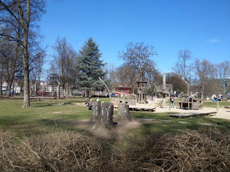 4_augartenpark_3_schlaegerungen.jpeg
