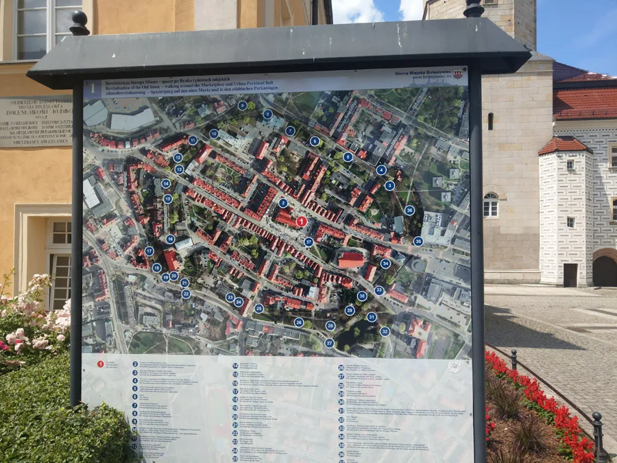bild_6_stadtplan_mit_hinweise_auf_sehenwuerdigkeiten.jpeg