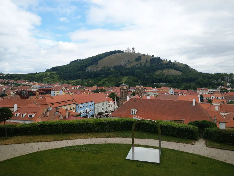 6-_blick_ueber_stadt_zum_kalvarienberg.jpg