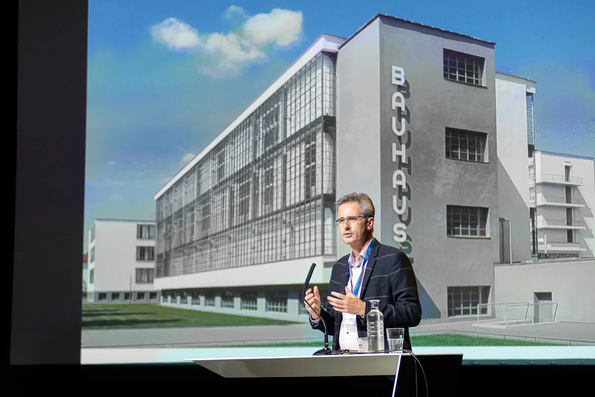 christian_kuehnc_building_europe_jakob_kotzmuth.jpg
