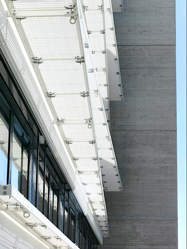 2_tu_graz_laborgebaude_inffeldgasse_paul_ott.png