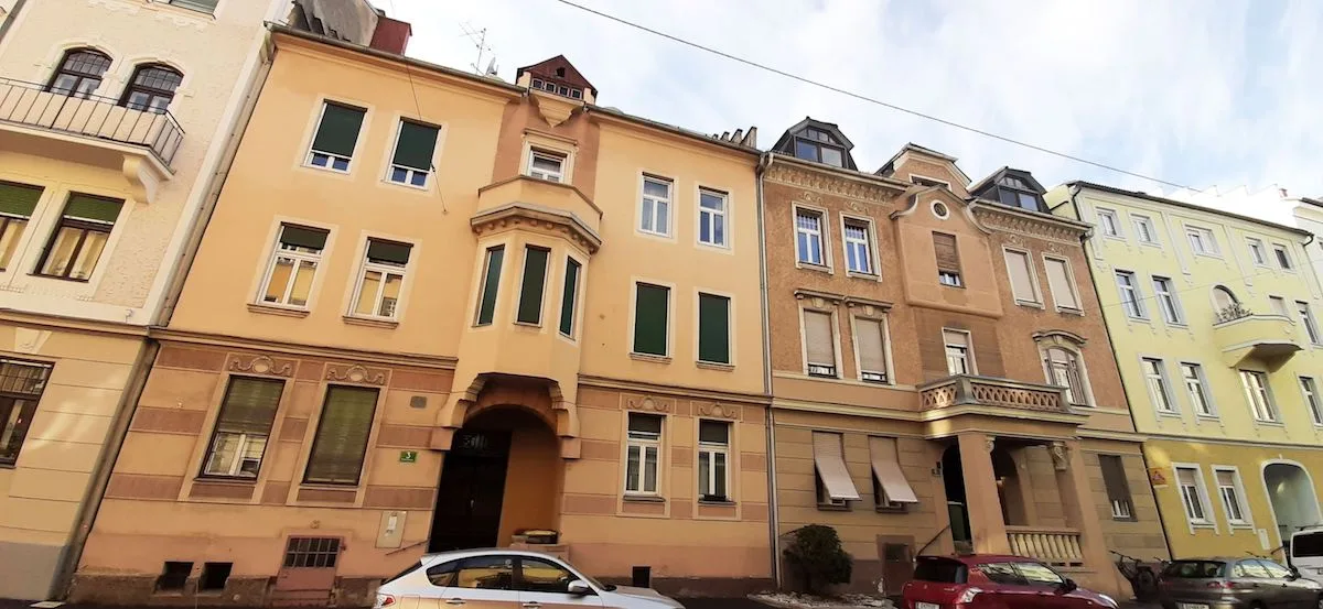bild_2_daecher_auf_prangelgasse_3_5_und_7.jpg