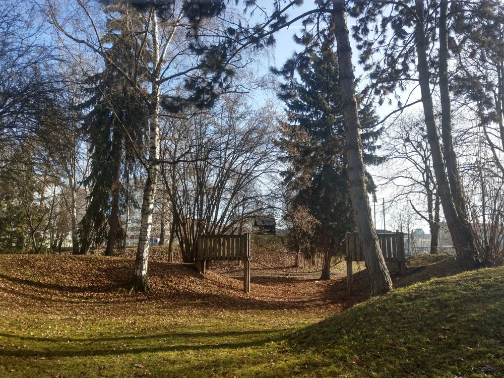 bild_2_romantischer_spielplatz.jpg