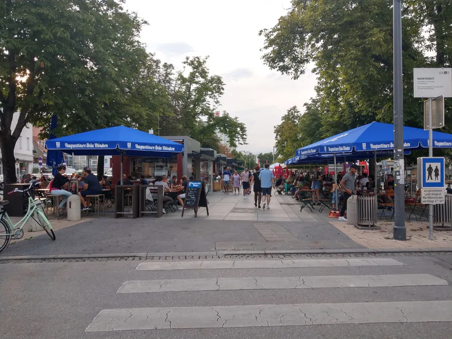 © Elisabeth Kabelis-Lechner 1_privatiiserung_des_offentlichen_raums_lendplatz.jpg