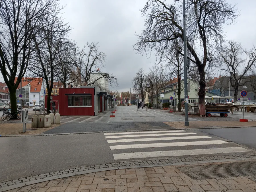 © Elisabeth Kabelis-Lechner 2_lendplatz_vor_inbetriebnahme_der_neu_errichteten_standln_auf_der_sudwestseite.jpg