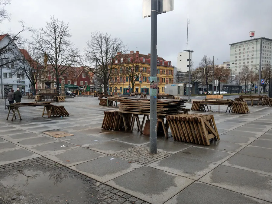 © Elisabeth Kabelis-Lechner 4_nach_marktschluss.jpg