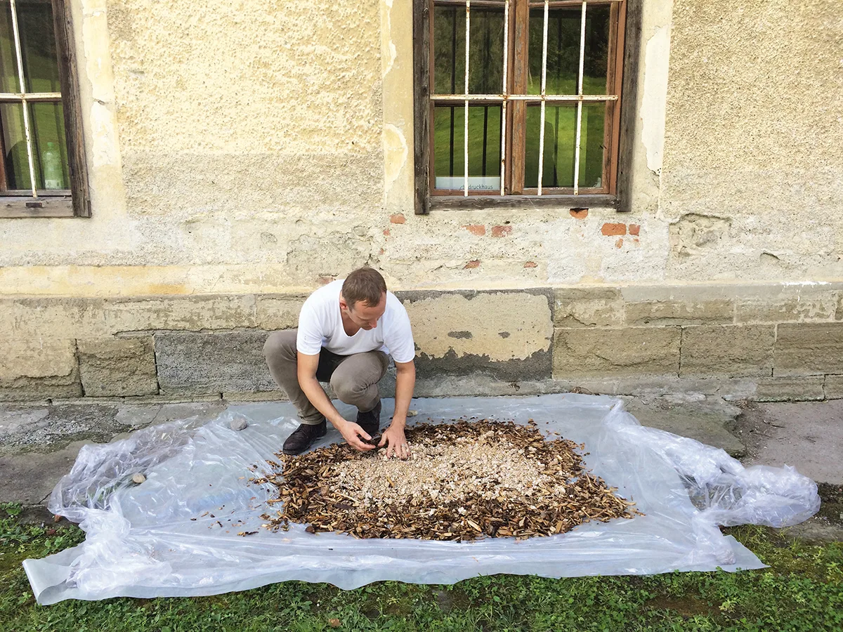 © Institut für Kunst im öffentlichen Raum Steiermark - KIÖR 5_tue_greenfort_amilkorkim_2014_c_kioer.jpeg