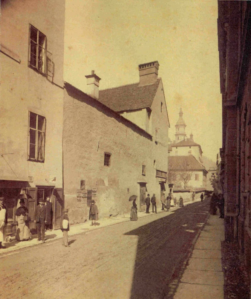 4_burggasse10_um_1889.jpg