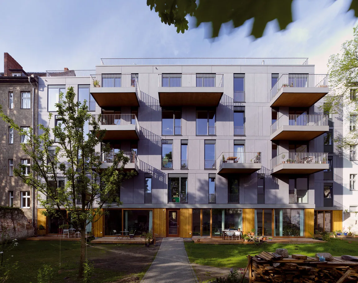 02_berlin_goerschstr_holz_5_gesch.jpg